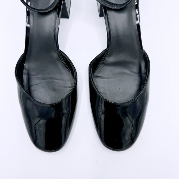 Reformation Mallori Closed Toe Heels - Picture 10 of 14